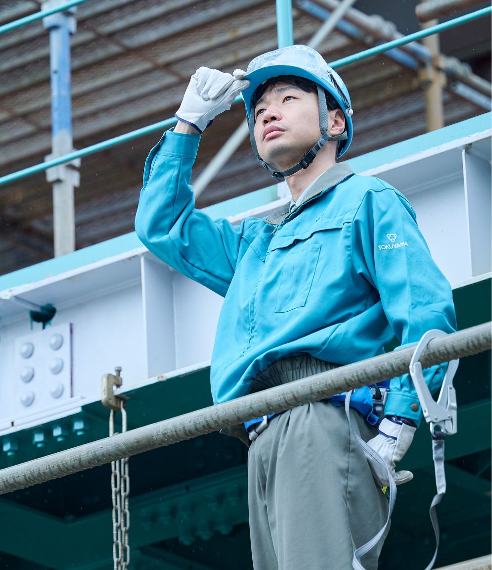 T.Y 2023年入社